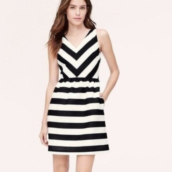 LOFT Dresses & Skirts - LOFT Black and White Dress